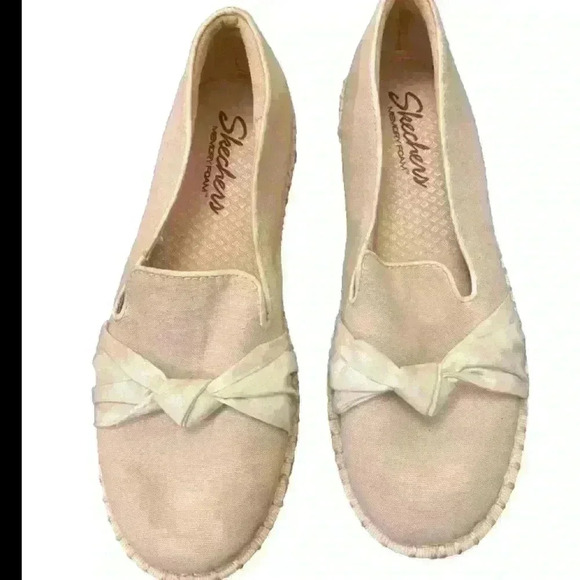 Skechers Shoes Women's 8.5 Rose Pink Rhinestone Slip On Walking Comfort Wedge - Picture 1 of 6